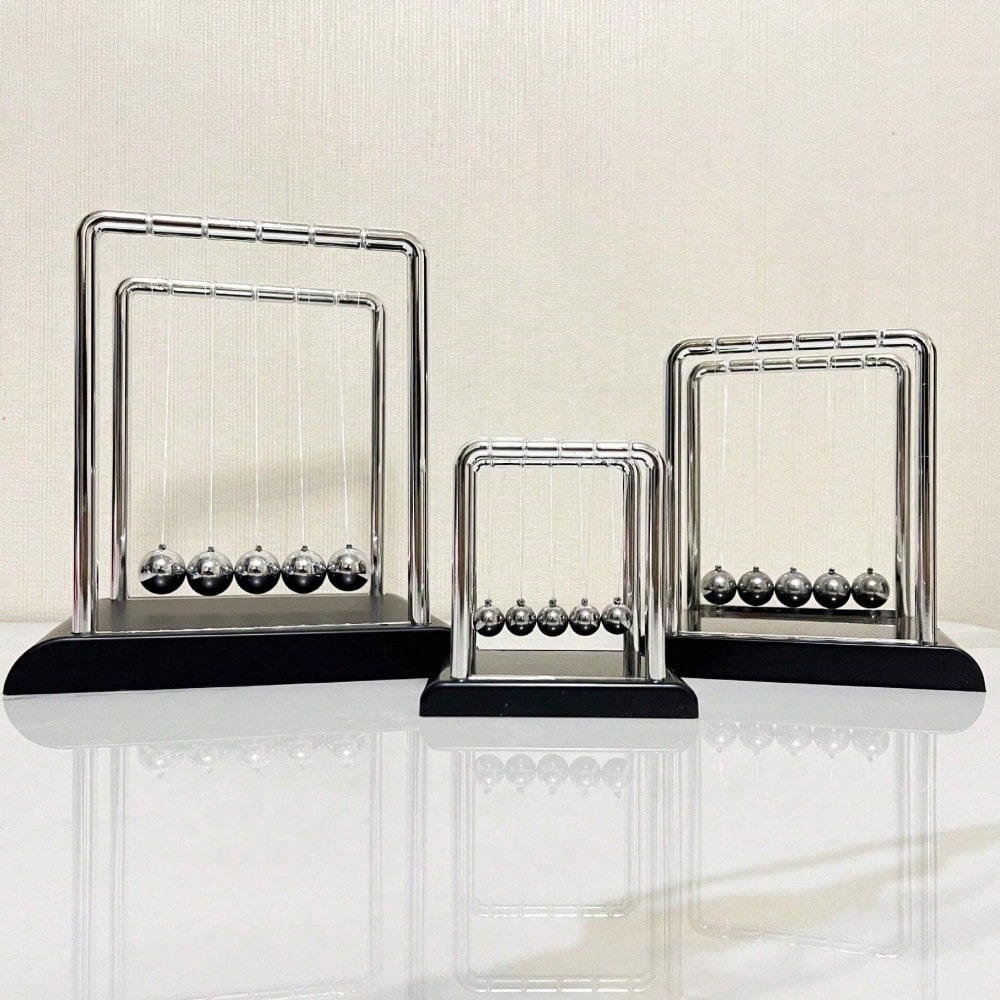 Black Metal Newton's Cradle Ba - Office And Tech incelemesi ve fiyatı